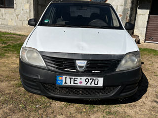 Dacia Logan foto 2