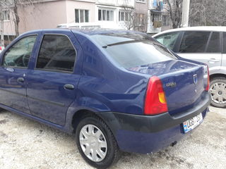 Dacia Logan foto 2