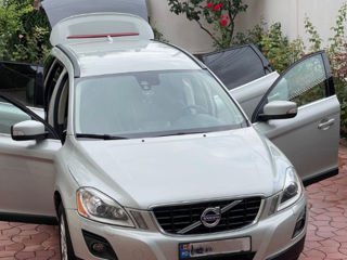 Volvo XC60 foto 2