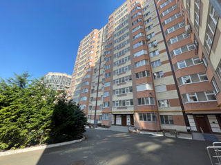 Apartament cu 2 camere, 66 m², Buiucani, Chișinău foto 14