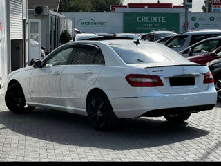 Mercedes E-Class foto 8