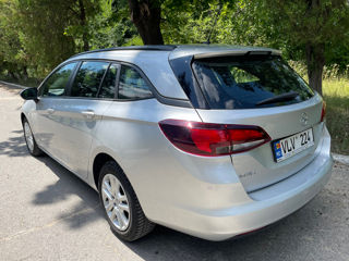 Opel Astra foto 3