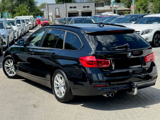 BMW 3 Series foto 4