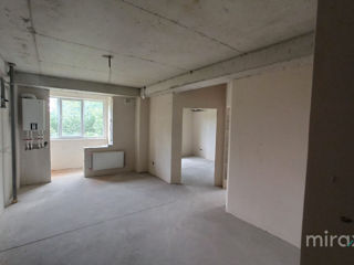 Apartament cu 2 camere, 65 m², Botanica, Chișinău foto 5