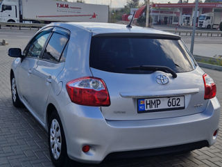 Toyota Auris foto 2