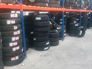 225/55r17 195/65R15 215/60R17 235/55R17 265/60R18 185/65R14 205/55R16 215/60R16 245/45R18 255/55R18 foto 3