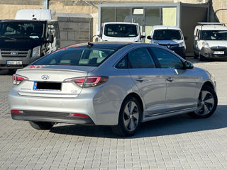 Hyundai Sonata foto 4