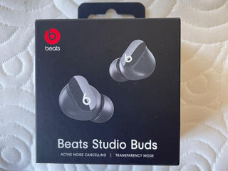 Beats Studio Buds