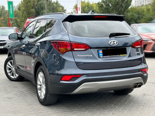 Hyundai Santa FE foto 4