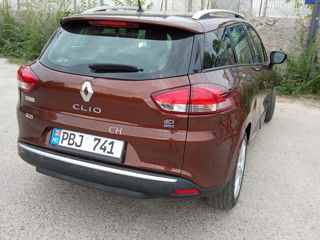 Renault Clio foto 2