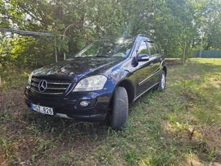 Mercedes M-Class foto 10