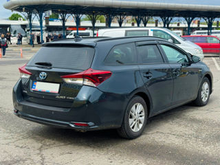 Toyota Auris foto 6