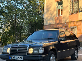 Mercedes Series (W124) foto 3