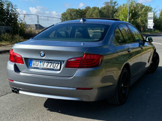 BMW 5 Series foto 4