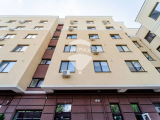 Apartament cu 2 camere, 72 m², Centru, Chișinău foto 18