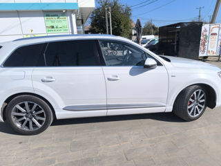 Audi Q7 foto 6