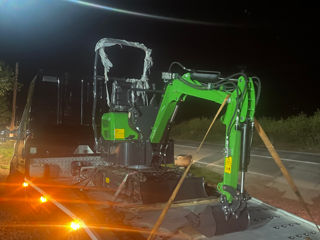 Miniexcavator Macao st1 este in stoc. preț cu devamare foto 2