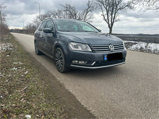 Volkswagen Passat foto 2