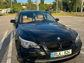 BMW 5 Series foto 7