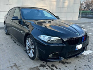 BMW 5 Series foto 3