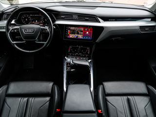 Audi E-tron Sportback foto 7