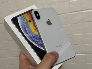 iPhone XS 64gb