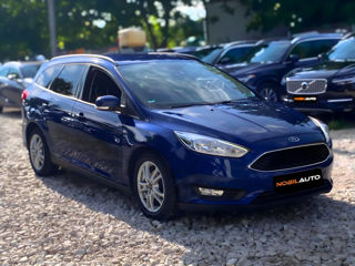 Ford Focus foto 2