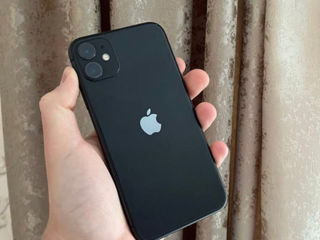 iPhone 11 / 128GB