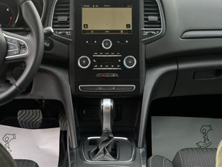 Renault Megane фото 7