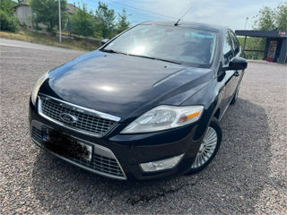 Ford Mondeo foto 1