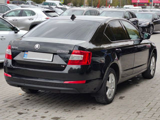 Skoda Octavia foto 3