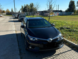 Toyota Auris foto 2