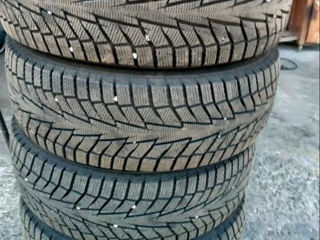 Hankook 215/65/16