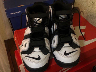 Nike Air More Uptempo