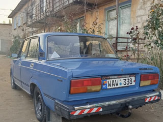 Lada / ВАЗ 2107 foto 4