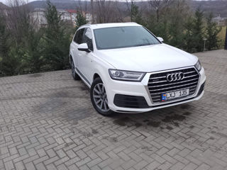 Audi Q7 foto 8