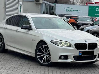 BMW 5 Series foto 5