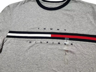 Новая оригинальная футболка Tommy Hilfiger (L,XL) foto 3