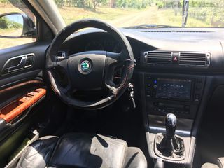 Skoda Superb foto 7