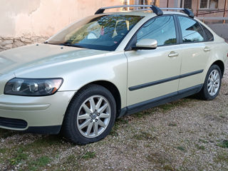 Volvo S40