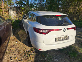 Renault Megane foto 8