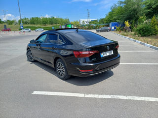 Volkswagen Jetta foto 5