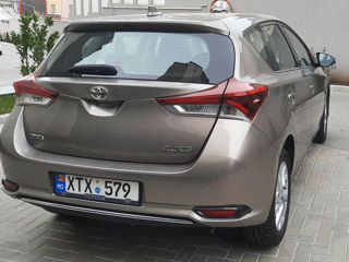 Toyota Auris foto 5