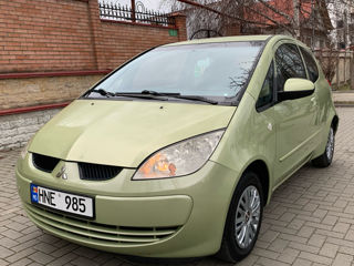 Mitsubishi Colt foto 3