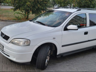 Opel Astra foto 2