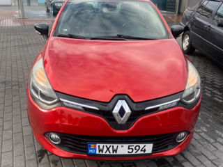 Renault Clio foto 2