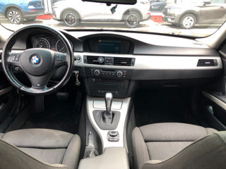 BMW 3 Series foto 8