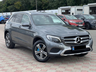 Mercedes GLC foto 5