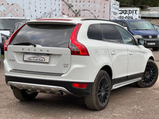 Volvo XC60 foto 2