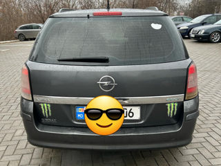 Opel Astra foto 3